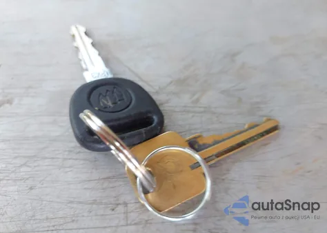 2001 Buick Lesabre Custom from USA, damaged, VIN 1G4HP54K51U189449